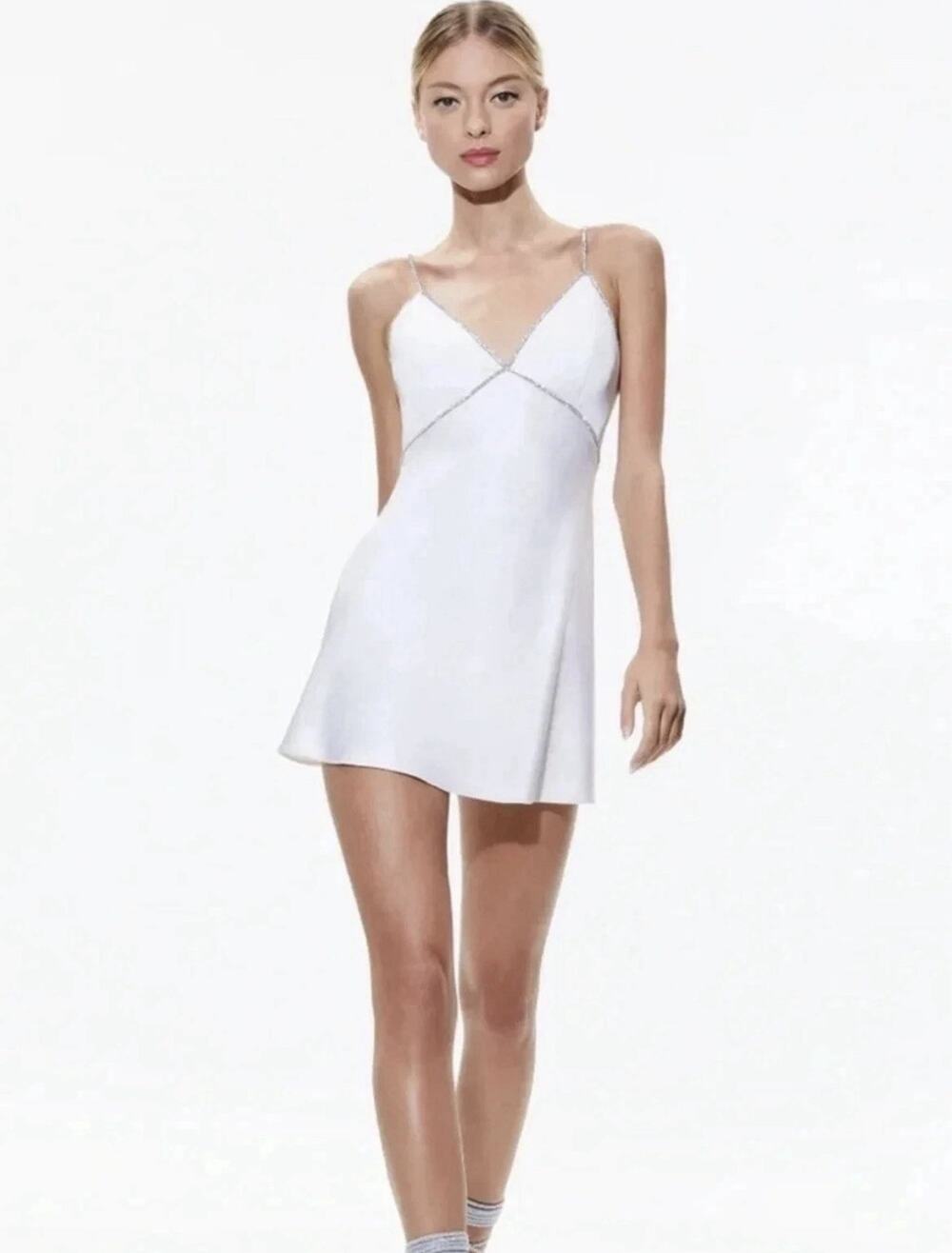 NWT Alice Olivia Julienne Embellished V Neck Mini Dress White Size 14